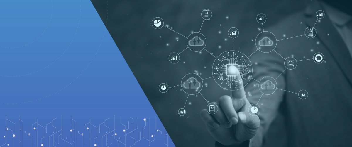 le doigt sur l’écran tactile automation) évoque immédiatement l'idée d’expertise technique et de pilotage de systèmes d’automatisme. Idéal pour illustrer ton service Support technique & Conseil.